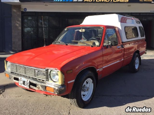 Toyota Hilux Usada en Mendoza, deRuedas