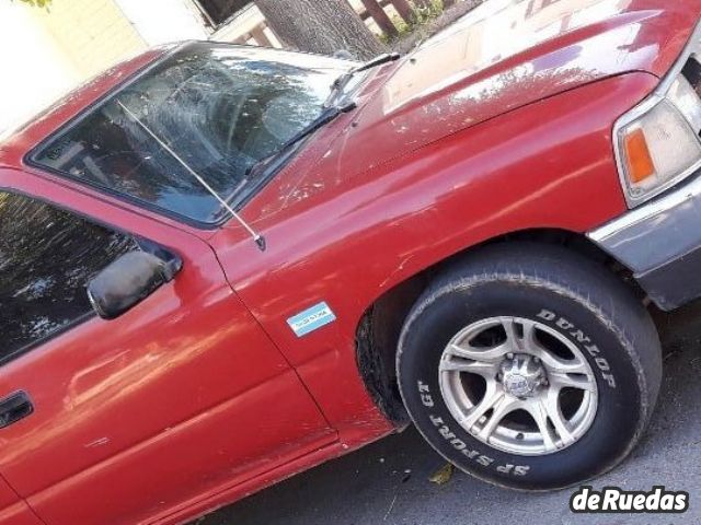 Toyota Hilux Usada en Mendoza, deRuedas