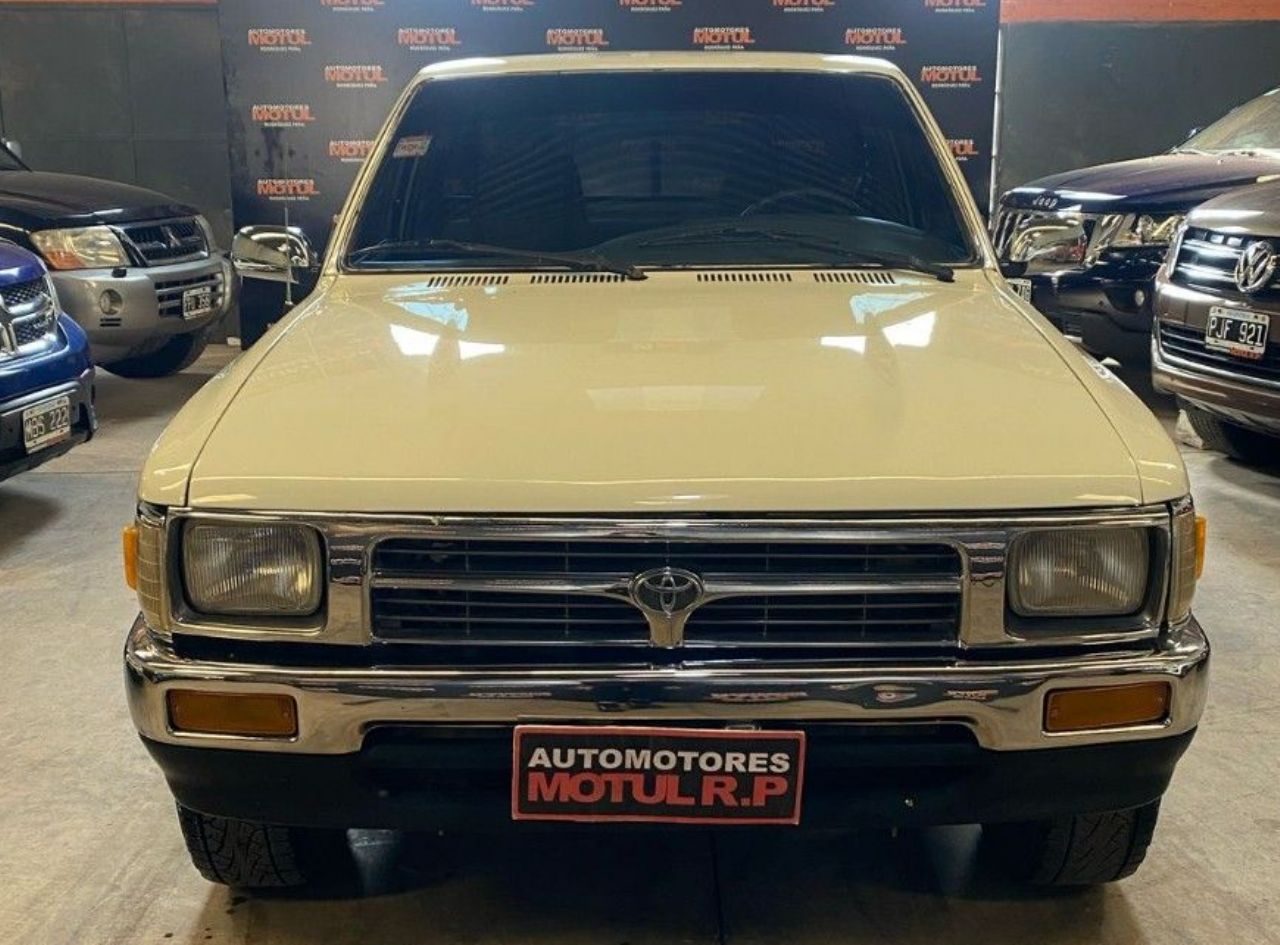 Toyota Hilux Usada en Mendoza, deRuedas