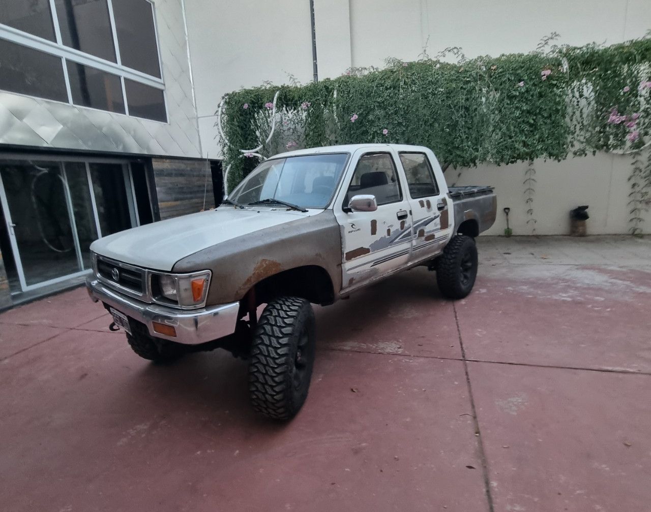Toyota Hilux Usada en Mendoza, deRuedas