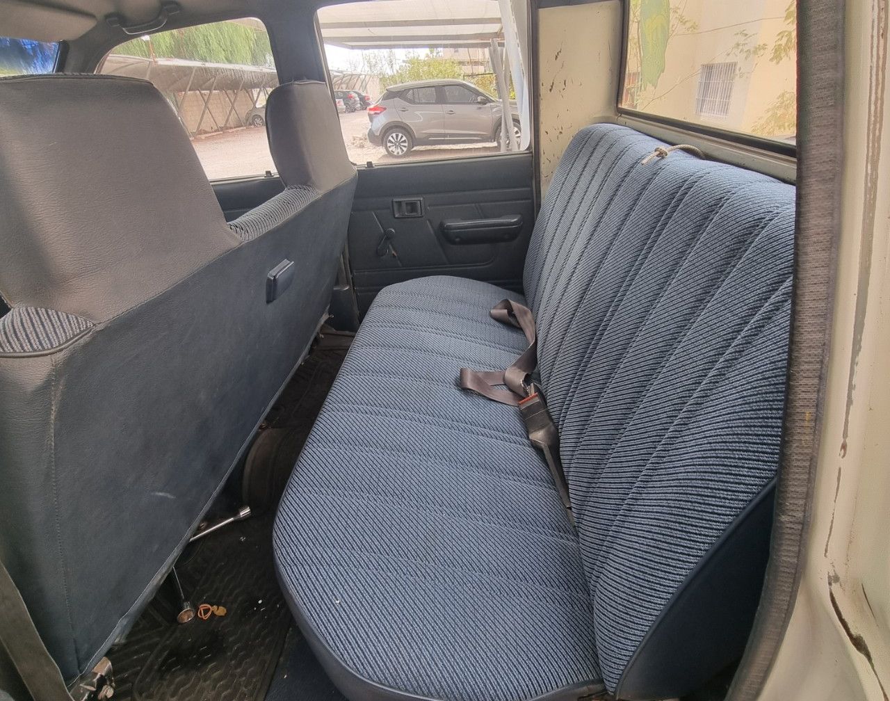 Toyota Hilux Usada en Mendoza, deRuedas