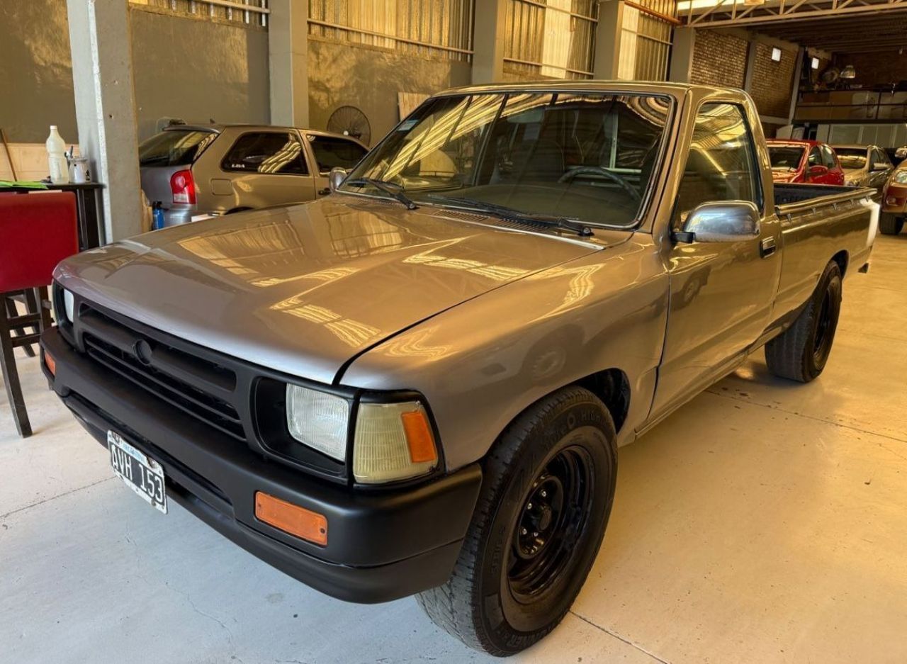 Toyota Hilux Usada en Mendoza, deRuedas