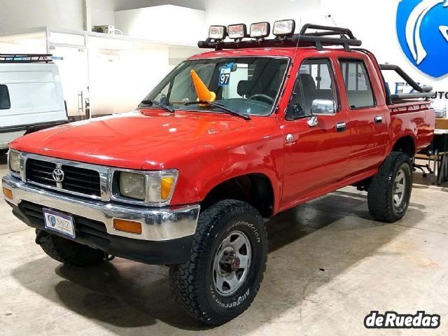 Toyota Hilux Usada en Mendoza, deRuedas