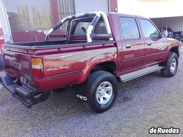 Toyota Hilux Usada en Mendoza, deRuedas