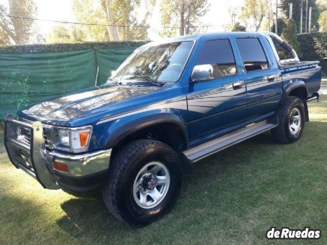 Toyota Hilux Usada en Mendoza, deRuedas