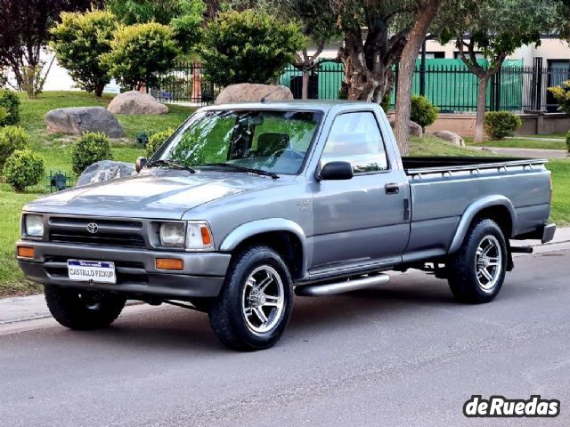 Toyota Hilux Usada en Mendoza, deRuedas