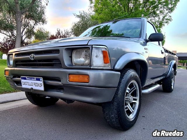 Toyota Hilux Usada en Mendoza, deRuedas