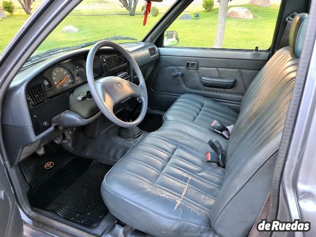 Toyota Hilux Usada en Mendoza, deRuedas