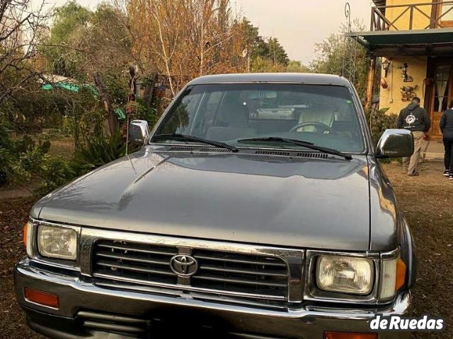 Toyota Hilux Usada en Mendoza, deRuedas