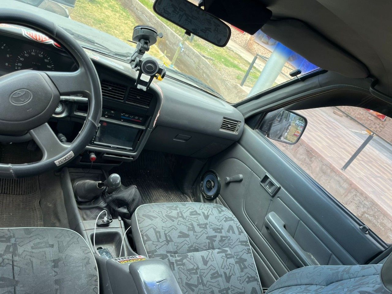 Toyota Hilux Usada en Mendoza, deRuedas