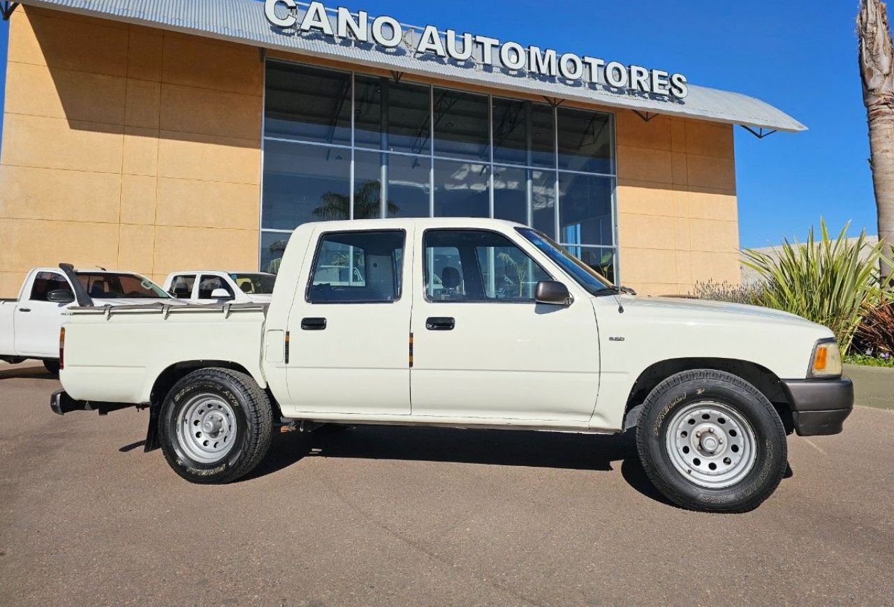 Toyota Hilux Usada en Mendoza, deRuedas