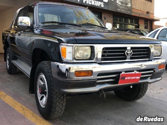 Toyota Hilux Usada en Mendoza, deRuedas