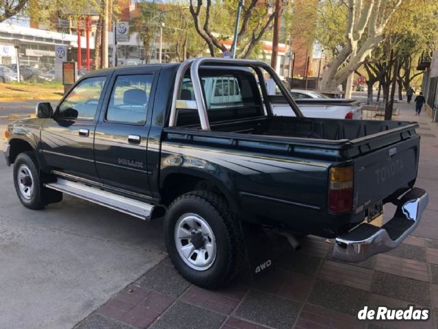 Toyota Hilux Usada en Mendoza, deRuedas