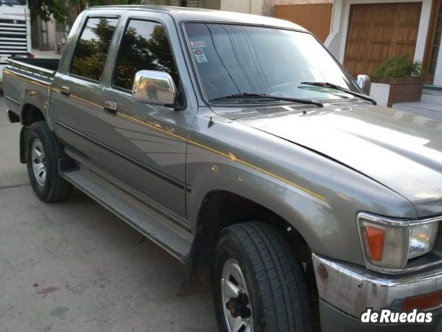 Toyota Hilux Usada en Mendoza, deRuedas