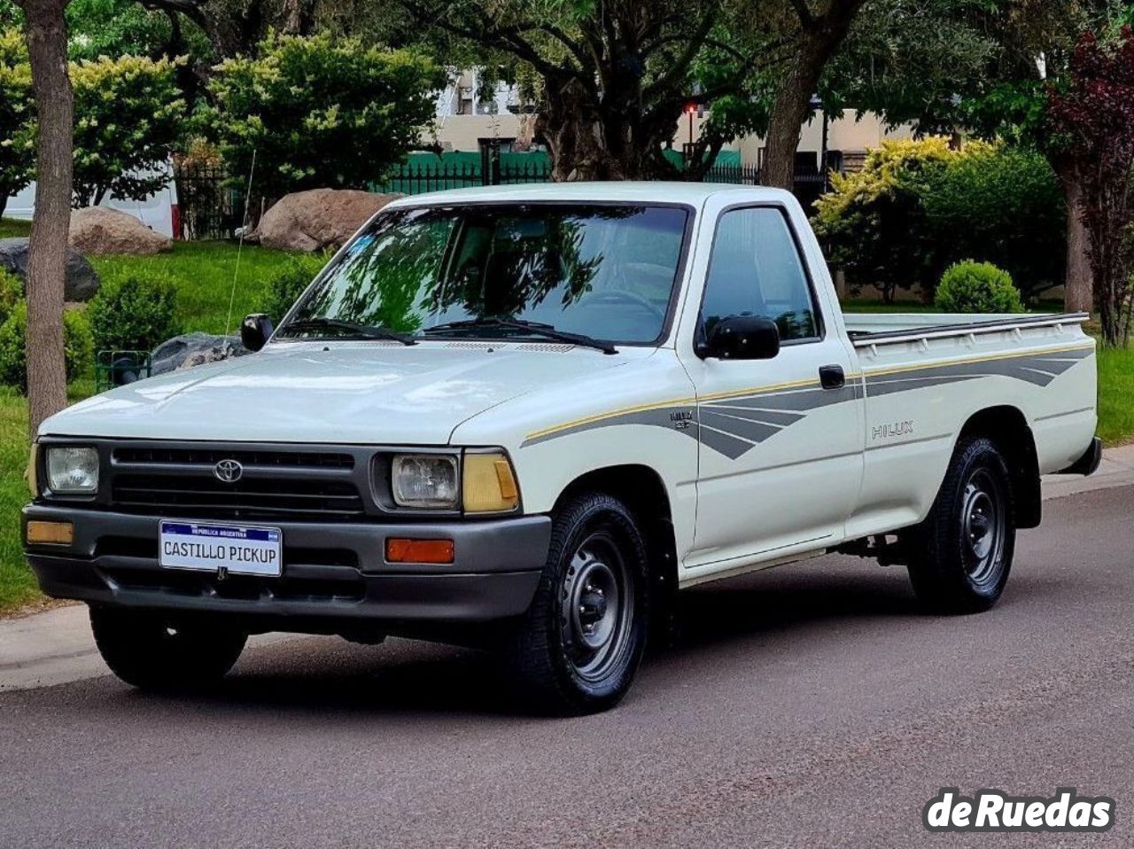 Toyota Hilux Usada en Mendoza, deRuedas