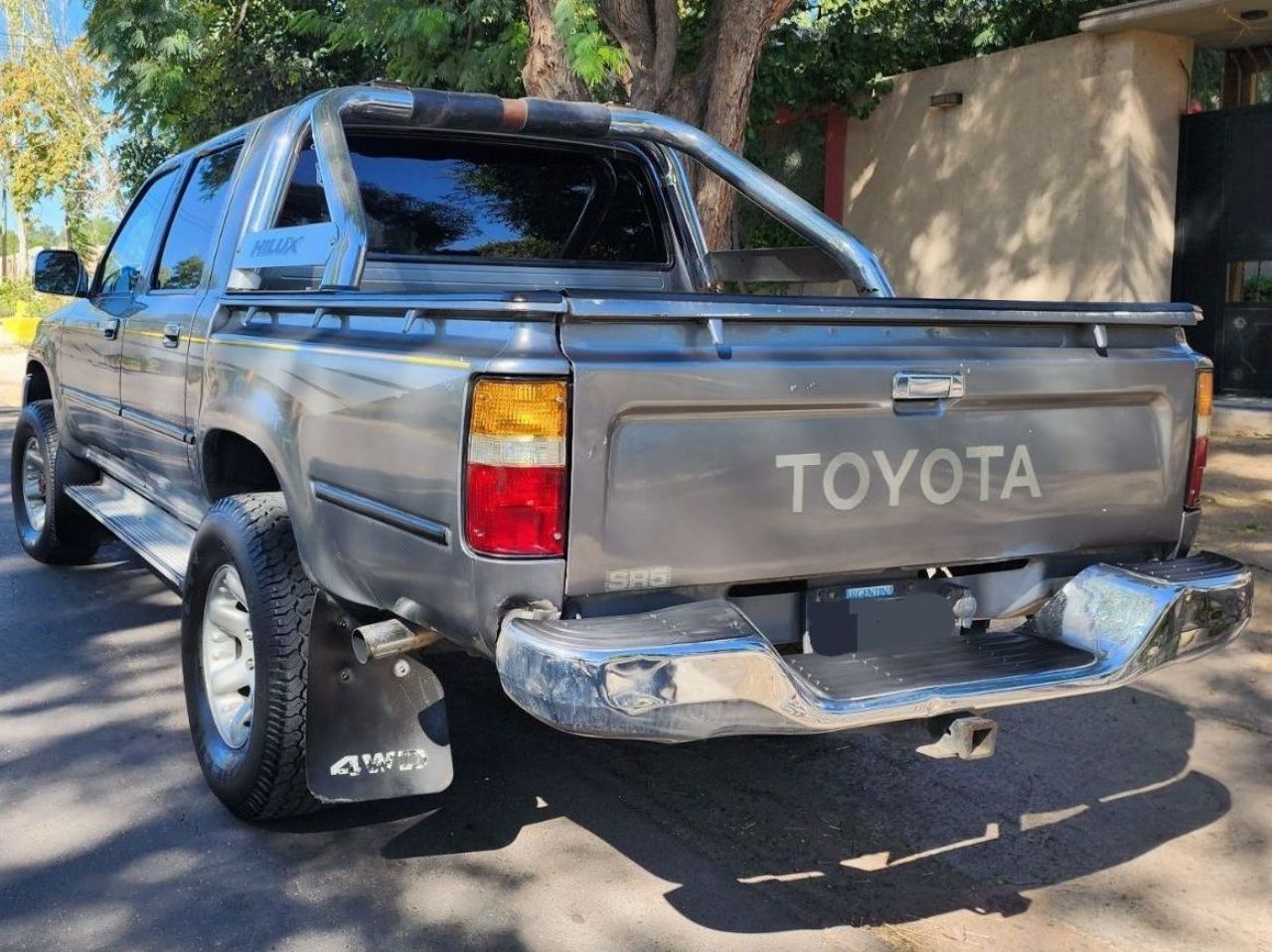 Toyota Hilux Usada en Mendoza, deRuedas