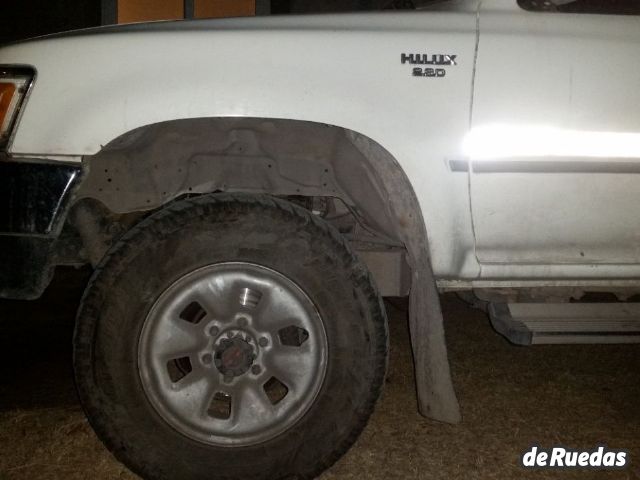 Toyota Hilux Usada en Mendoza, deRuedas
