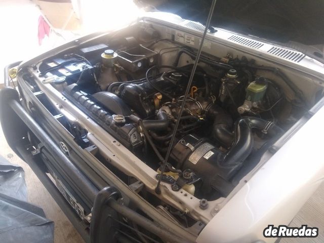 Toyota Hilux Usada en Mendoza, deRuedas