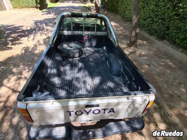 Toyota Hilux Usada en Mendoza, deRuedas