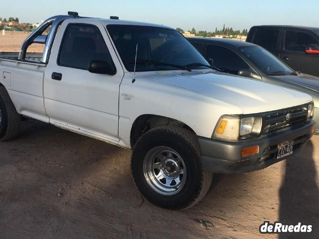 Toyota Hilux Usada en Mendoza, deRuedas