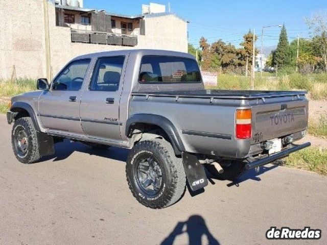 Toyota Hilux Usada en Mendoza, deRuedas