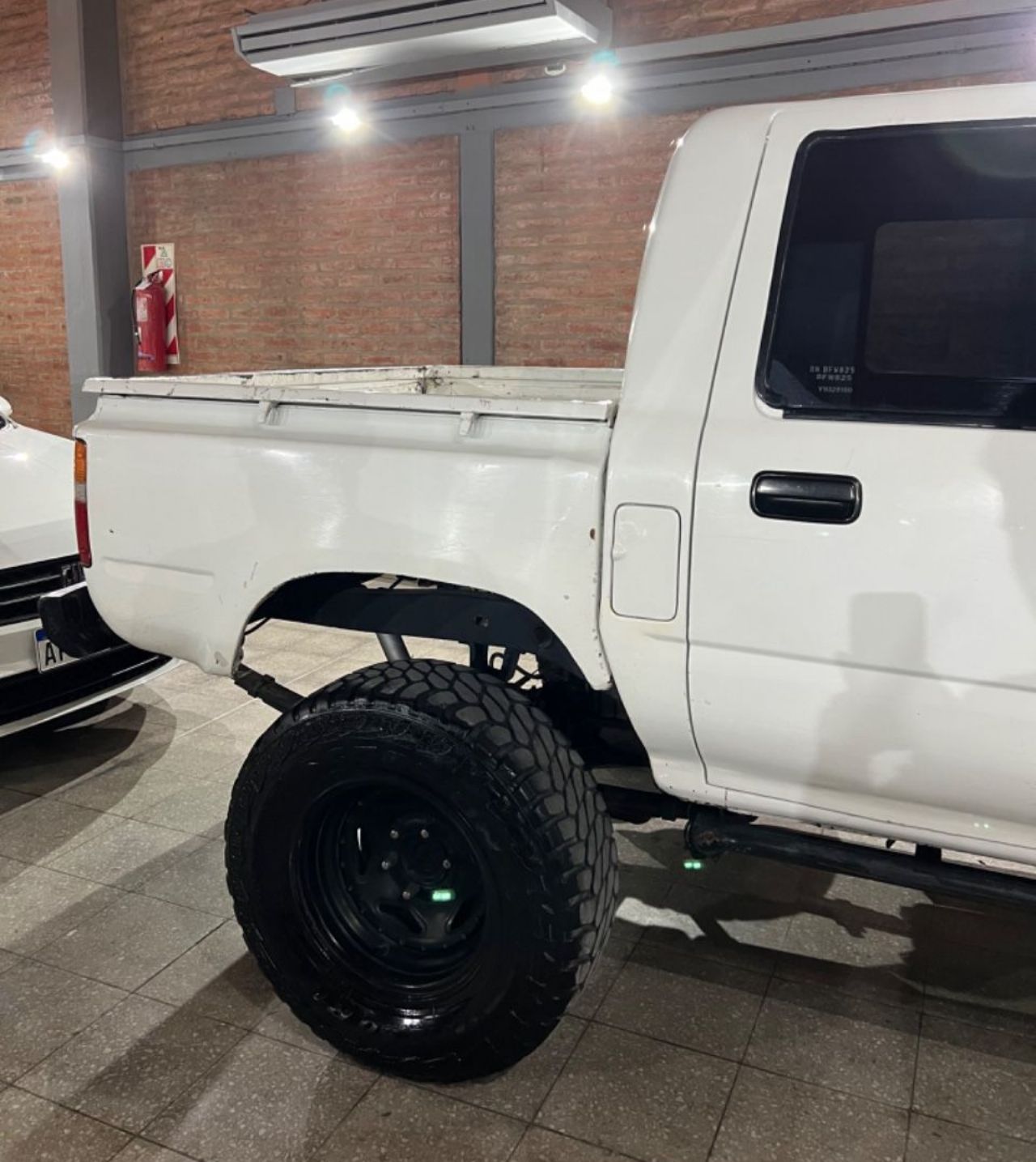 Toyota Hilux Usada en San Juan, deRuedas