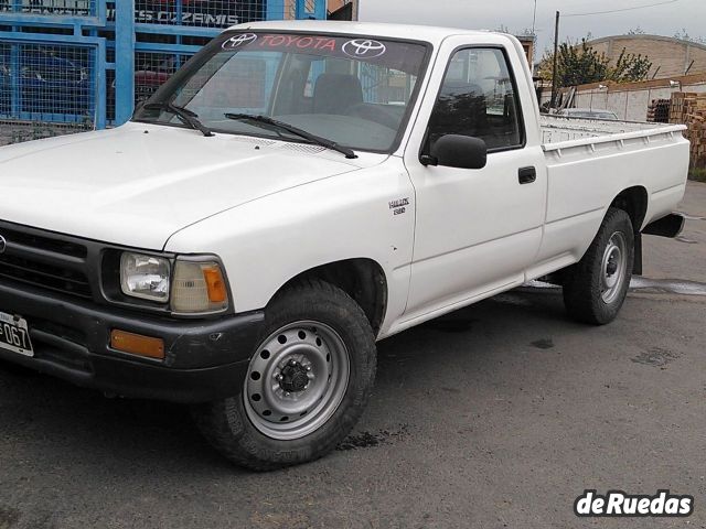 Toyota Hilux Usada en Mendoza, deRuedas