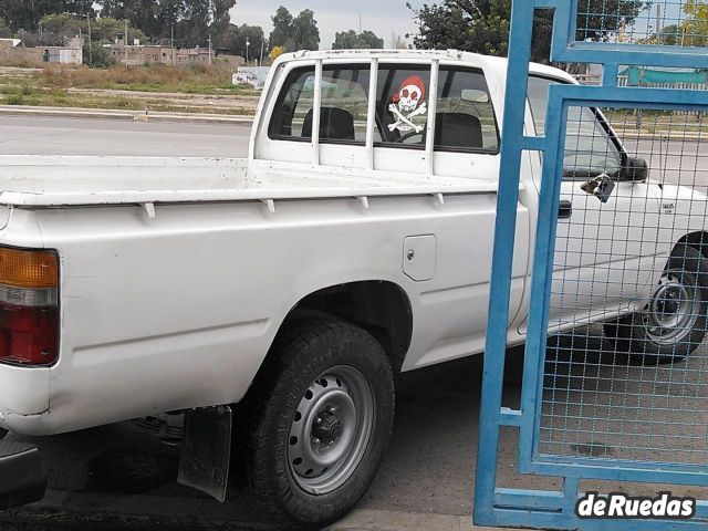 Toyota Hilux Usada en Mendoza, deRuedas