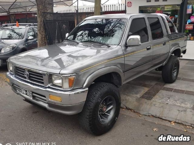 Toyota Hilux Usada en Mendoza, deRuedas