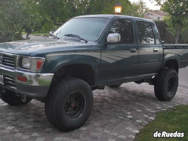 Toyota Hilux Usada en Mendoza, deRuedas