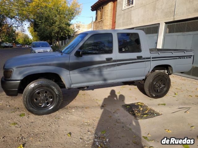 Toyota Hilux Usada en Mendoza, deRuedas