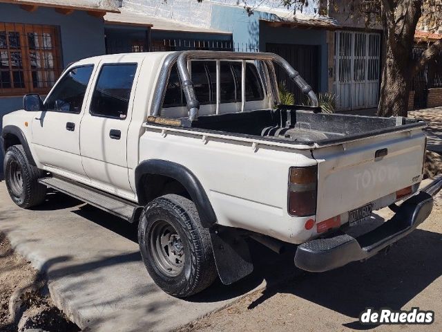 Toyota Hilux Usada en Mendoza, deRuedas