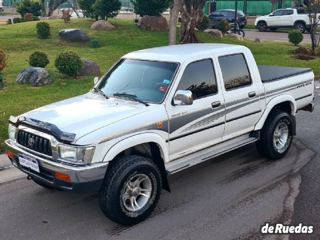 Toyota Hilux Usada en Mendoza, deRuedas