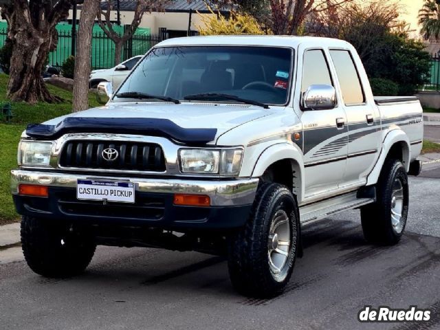 Toyota Hilux Usada en Mendoza, deRuedas