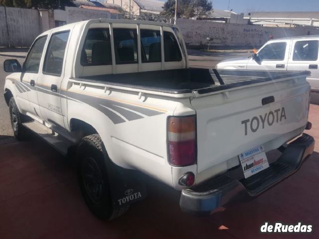 Toyota Hilux Usada en Mendoza, deRuedas