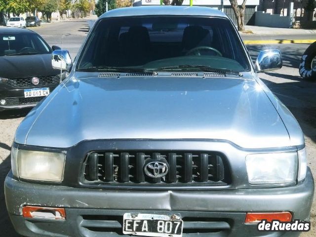 Toyota Hilux Usada en Mendoza, deRuedas