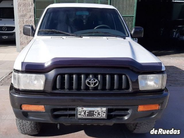 Toyota Hilux Usada en Mendoza, deRuedas