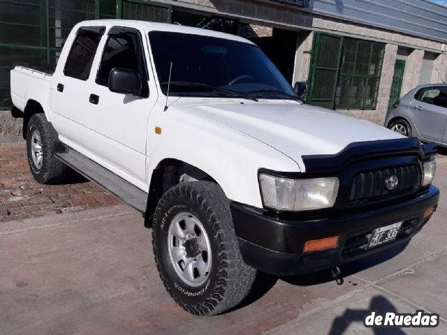 Toyota Hilux Usada en Mendoza, deRuedas