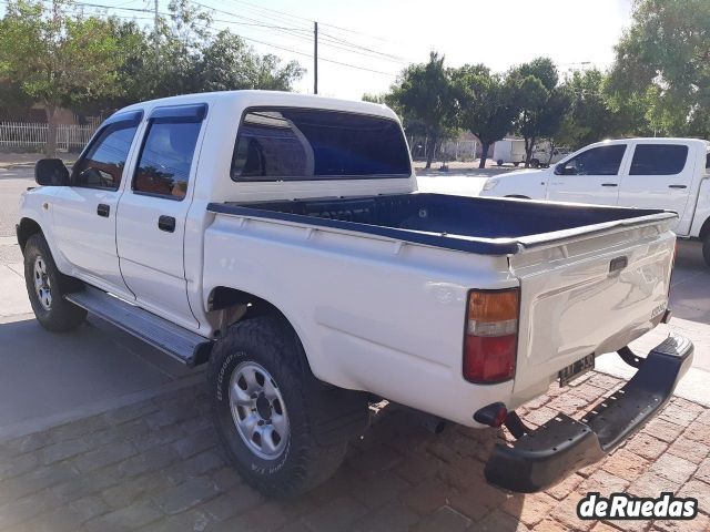 Toyota Hilux Usada en Mendoza, deRuedas