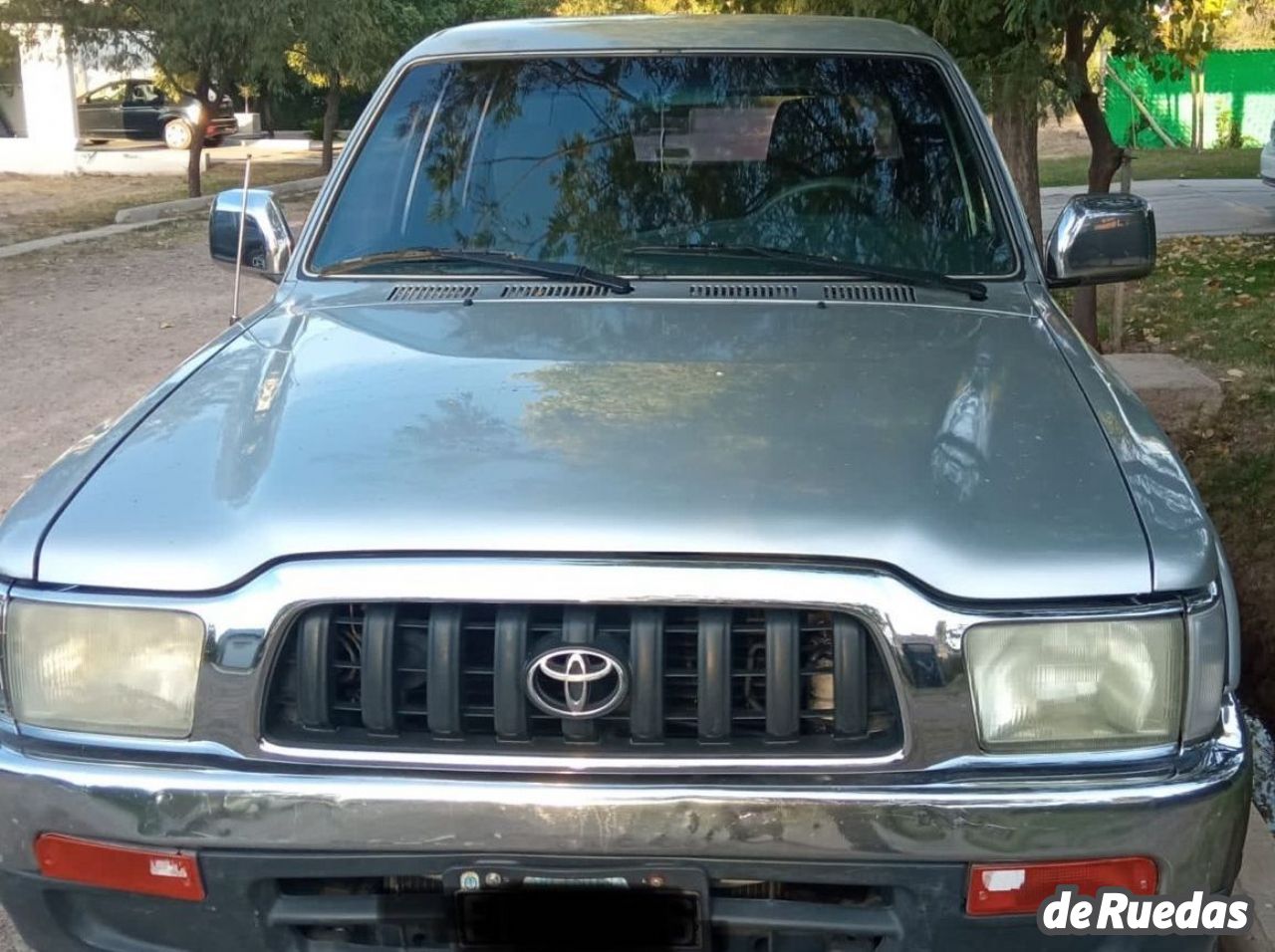 Toyota Hilux Usada en Mendoza, deRuedas