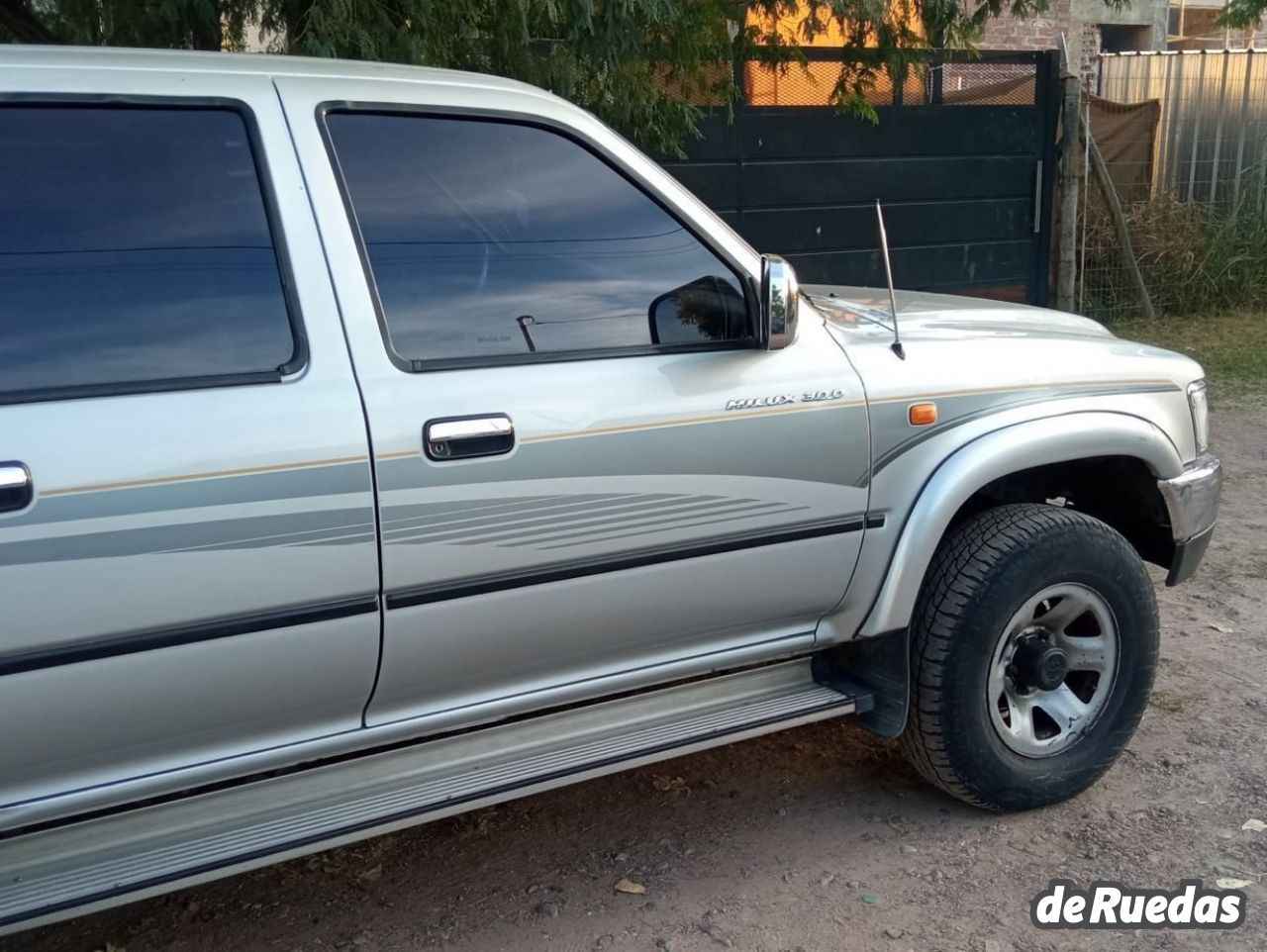 Toyota Hilux Usada en Mendoza, deRuedas