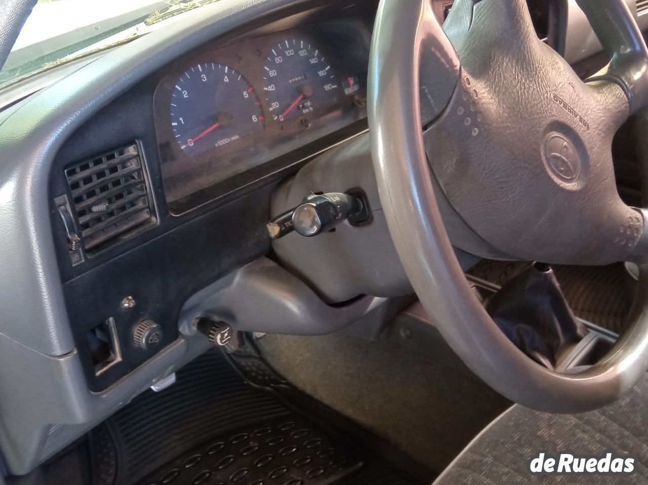 Toyota Hilux Usada en Mendoza, deRuedas