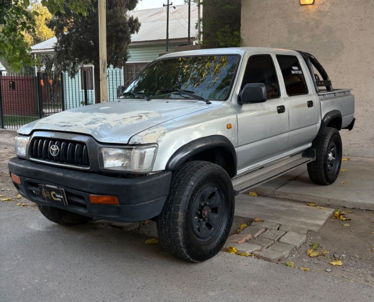Toyota Hilux Usada en San Juan, deRuedas