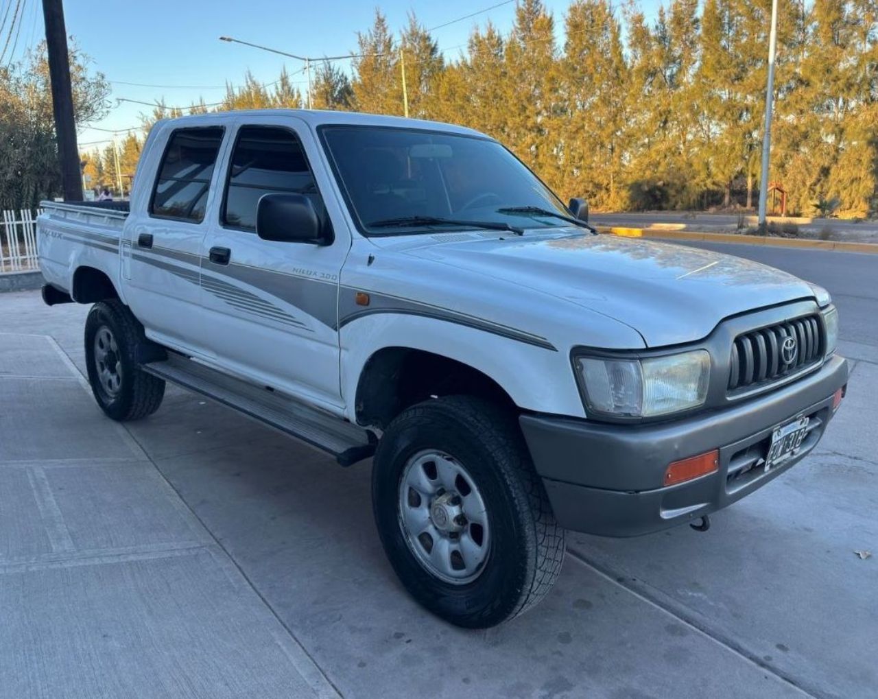 Toyota Hilux Usada en Mendoza, deRuedas