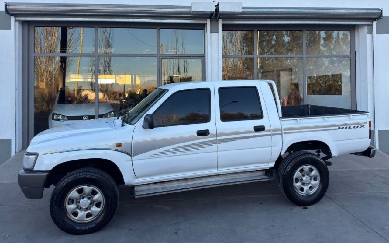 Toyota Hilux Usada en Mendoza, deRuedas