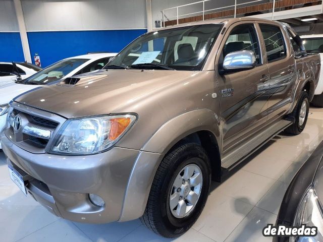 Toyota Hilux Usada en Mendoza, deRuedas
