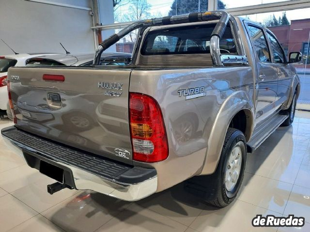 Toyota Hilux Usada en Mendoza, deRuedas