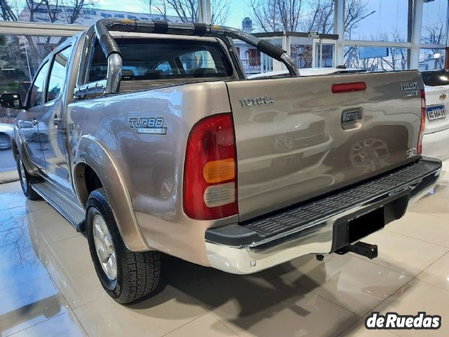 Toyota Hilux Usada en Mendoza, deRuedas