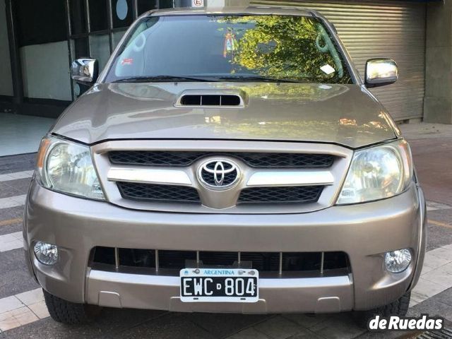 Toyota Hilux Usada en Mendoza, deRuedas