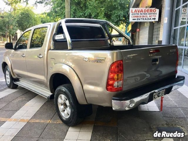 Toyota Hilux Usada en Mendoza, deRuedas